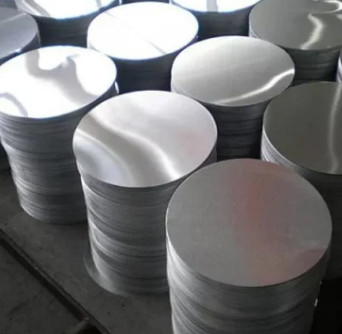 Placa circular de aluminio de aleación blanca plateada 0,36-10 mm para ForIndustry