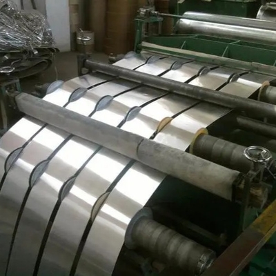 tiras del papel de aluminio de 20m m 40m m 3004 5050 5083 para las puertas de Windows de la construcción